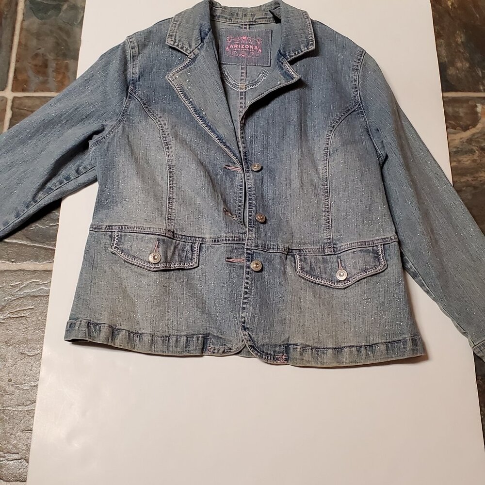 Arizona Jean Co. Blue Denim Button Up Jacket w/long sleeves/Collared/Rhinestones